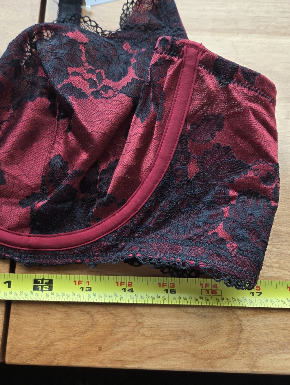 New Torrid Curve Unlined Balconette Red With Black Lace Overlay 44B - Picture 4 of 11